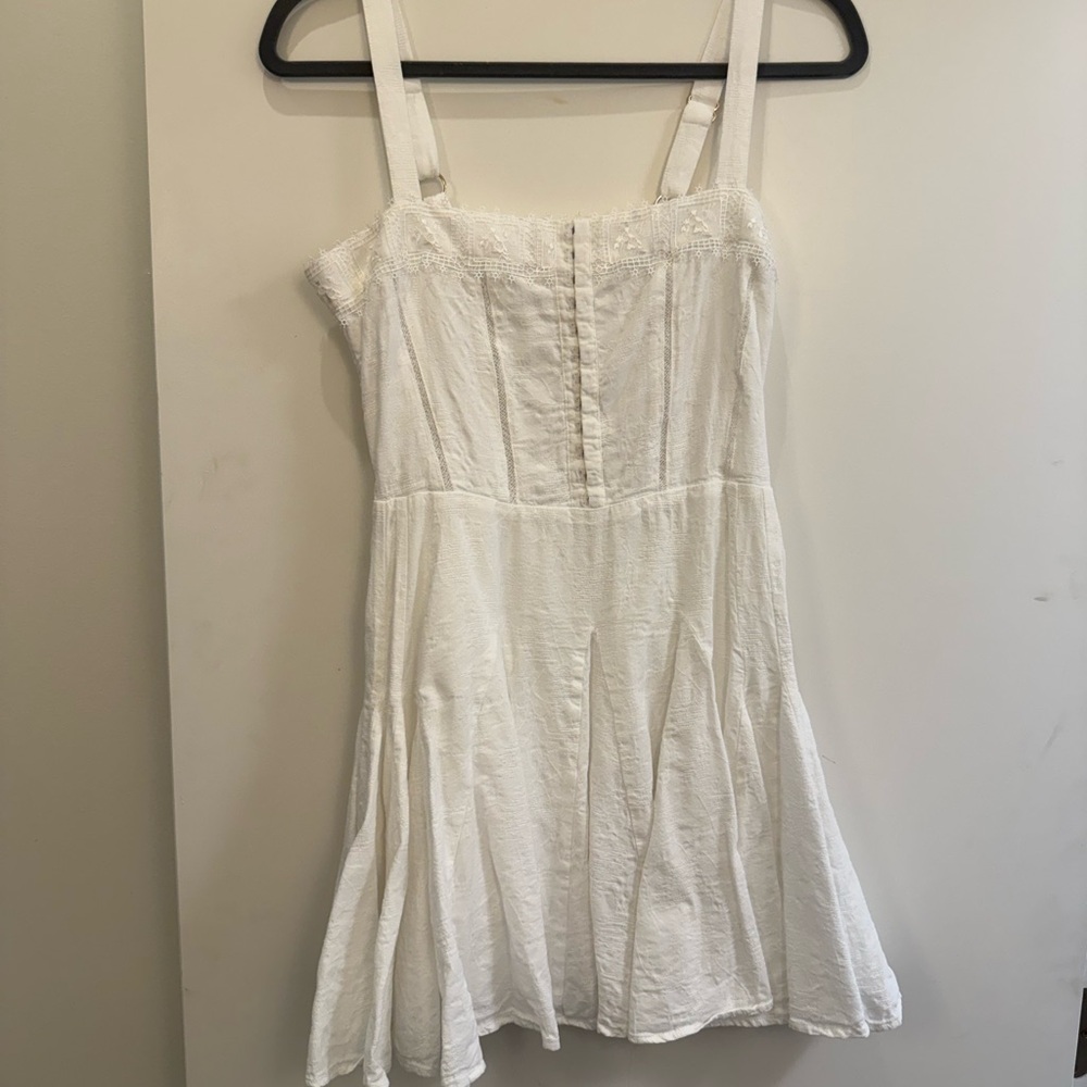 Heartloom Ivory Lace Detail Dress